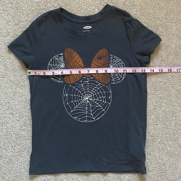 3/$19 or 4/$25 Halloween Glow In The Dark Minnie Mouse Disney Shirt Sz Small 6/7 - Picture 5 of 16